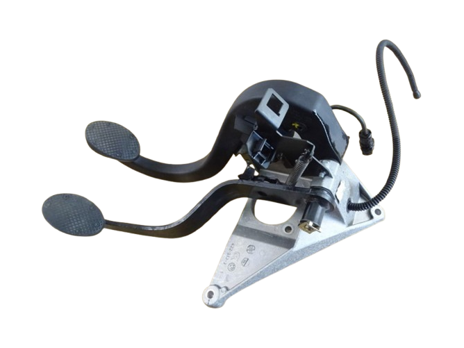Brake and Clutch Pedal Set 6757337 1512744 MINI R50-R53