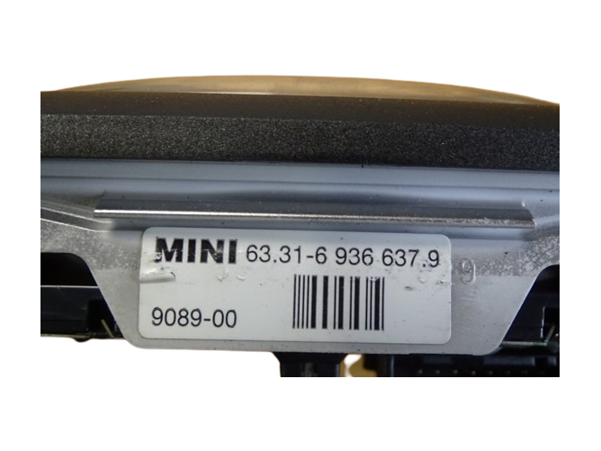 Interior lighting – Front interior reading light 6936637 MINI R52 Convertible - Image 3