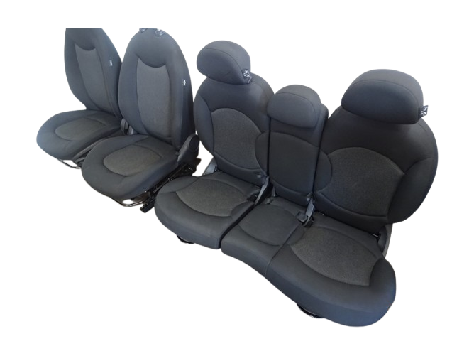 Countryman R60 fabric seats with seat heating - Image 3